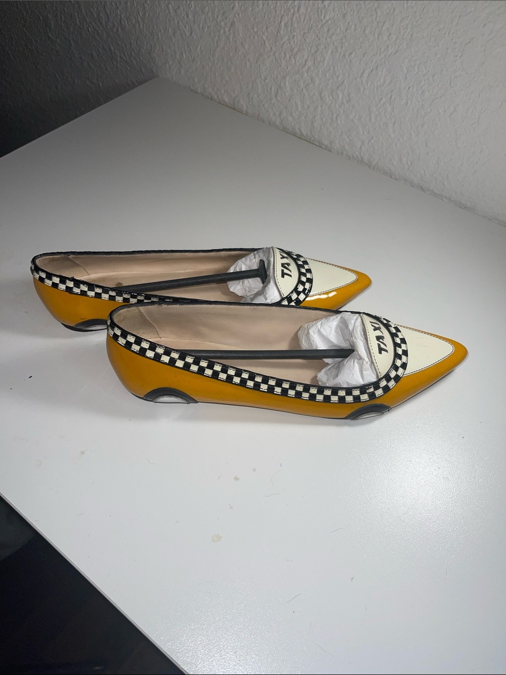kate spade Yellow and Cream Pointed-Toe Taxi Motif Flats